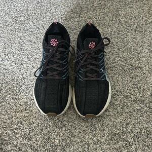 Nike Pegasus turbo sneaker. MAKE OFFERS!